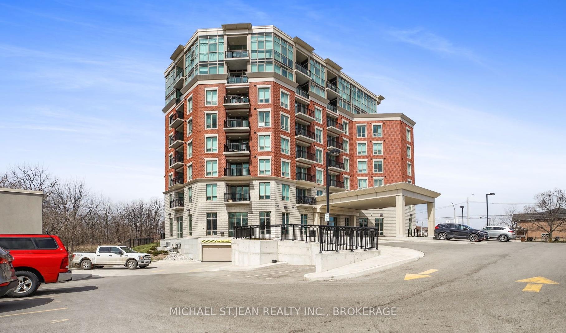 2 Bedrooms Condo at 2750 King,  Hamilton For sale
