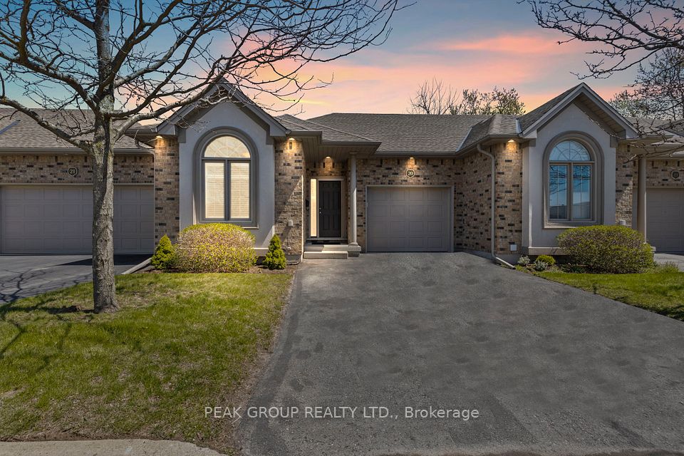 4399 MONTROSE