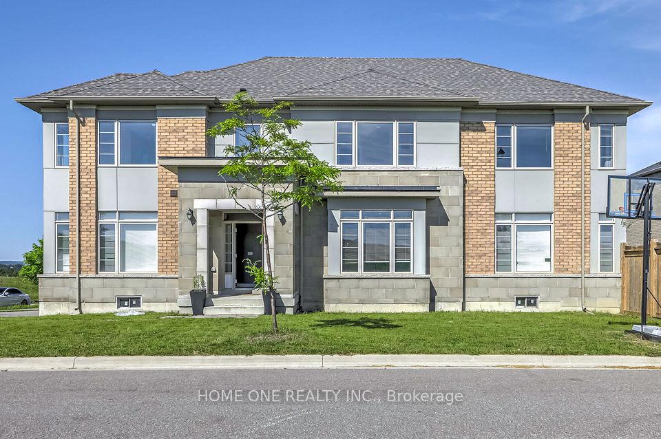 51 Eastgrove Square