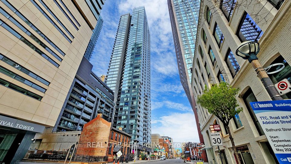 295 Adelaide