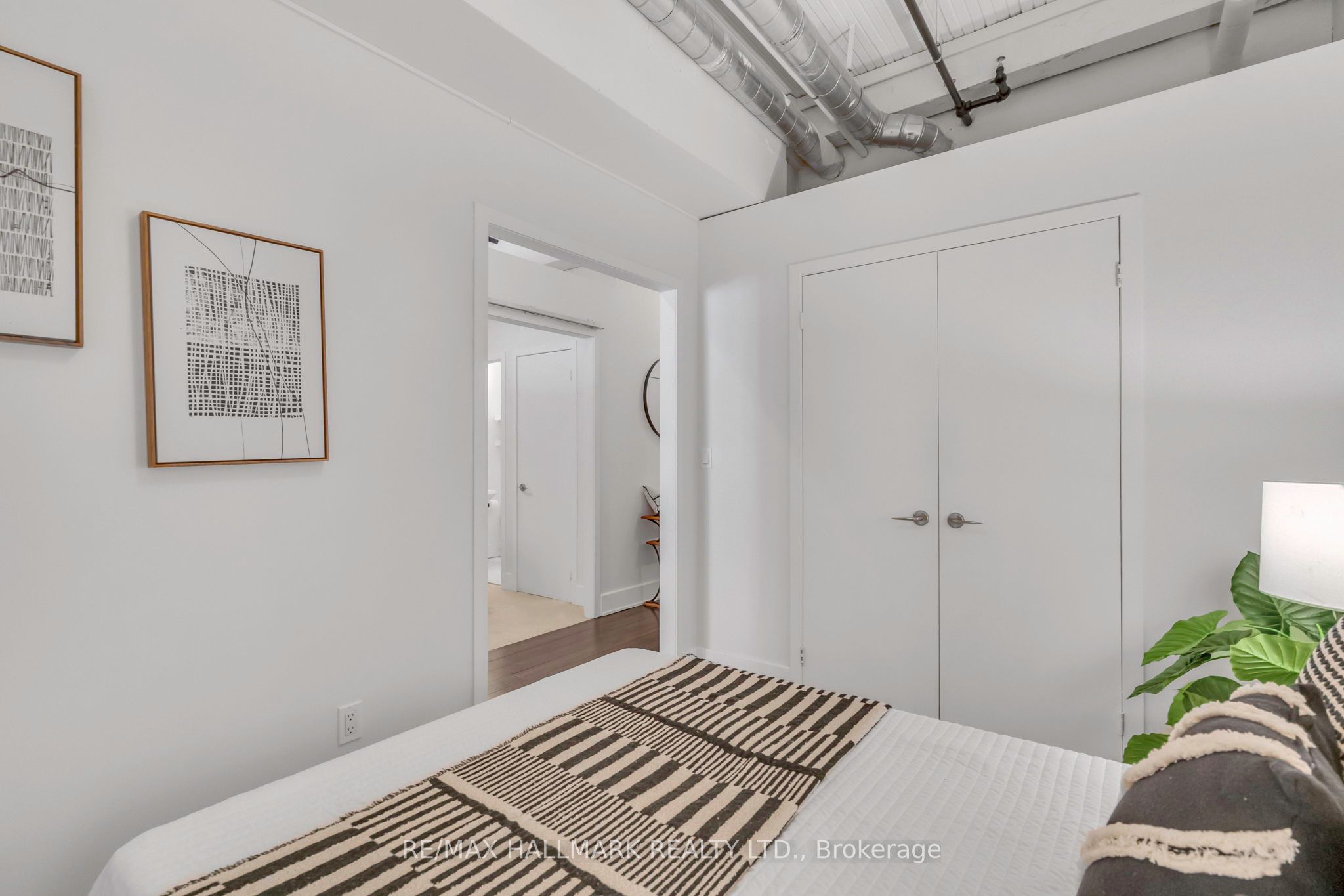 183 Dovercourt Road, #106
