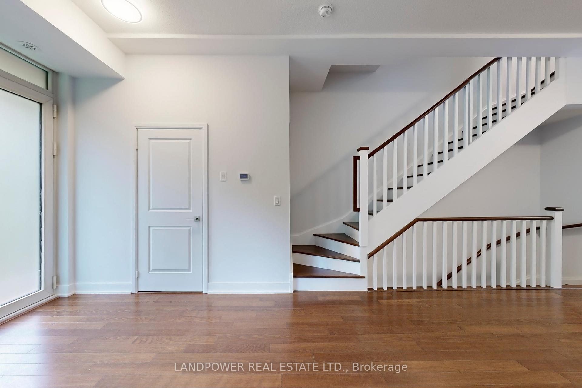 4 Bedrooms Condo at 88 Sheppard, Toronto For sale