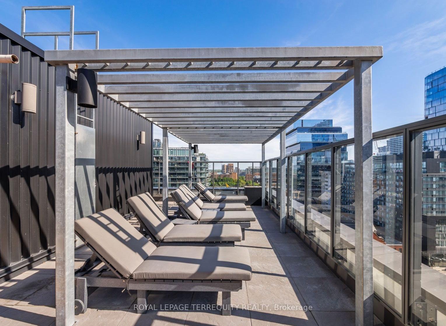 1 Bedroom Condo at 120 Parliament, Toronto For sale
