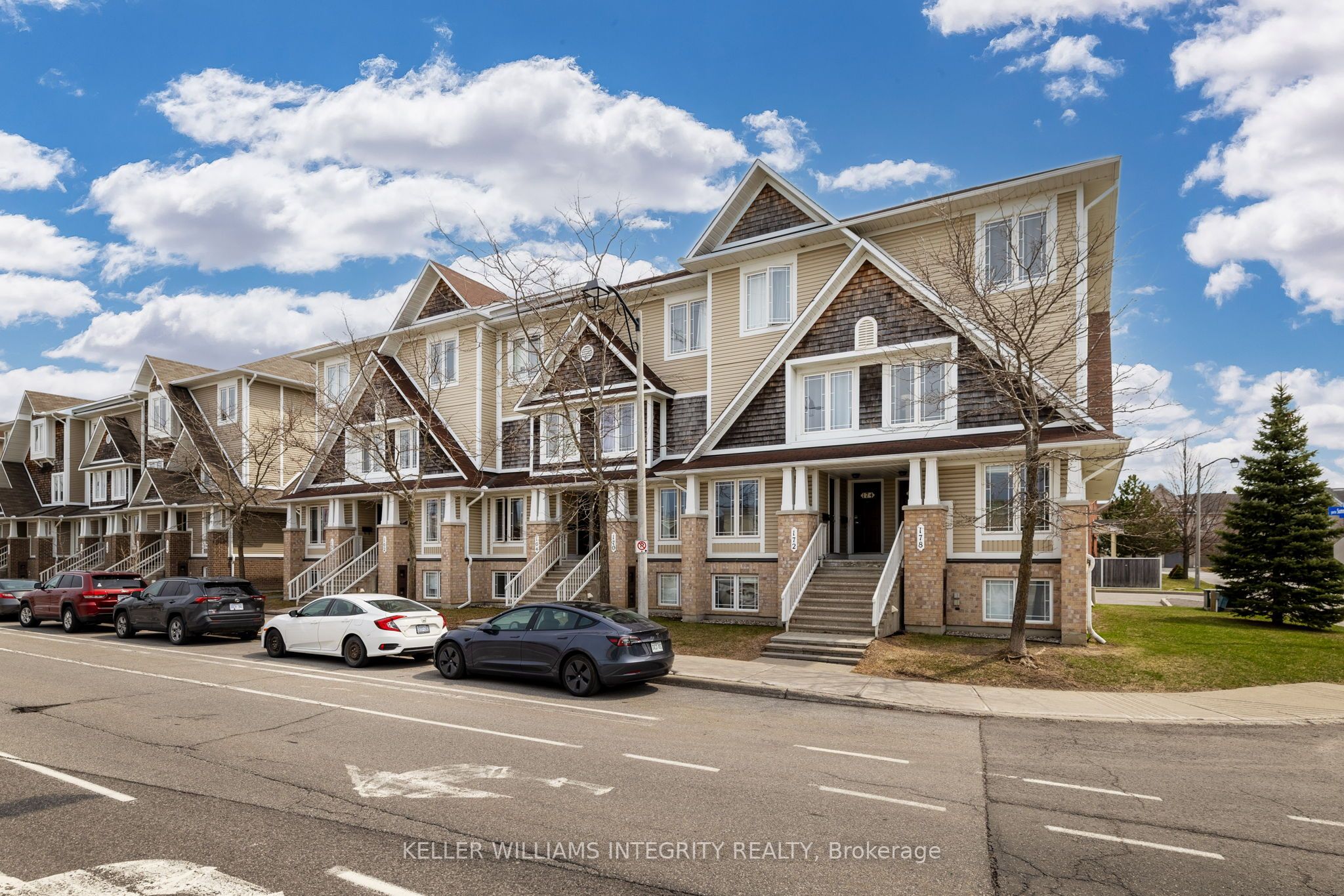 172 Chapman Mills Drive, Barrhaven, ON K2J 0B7