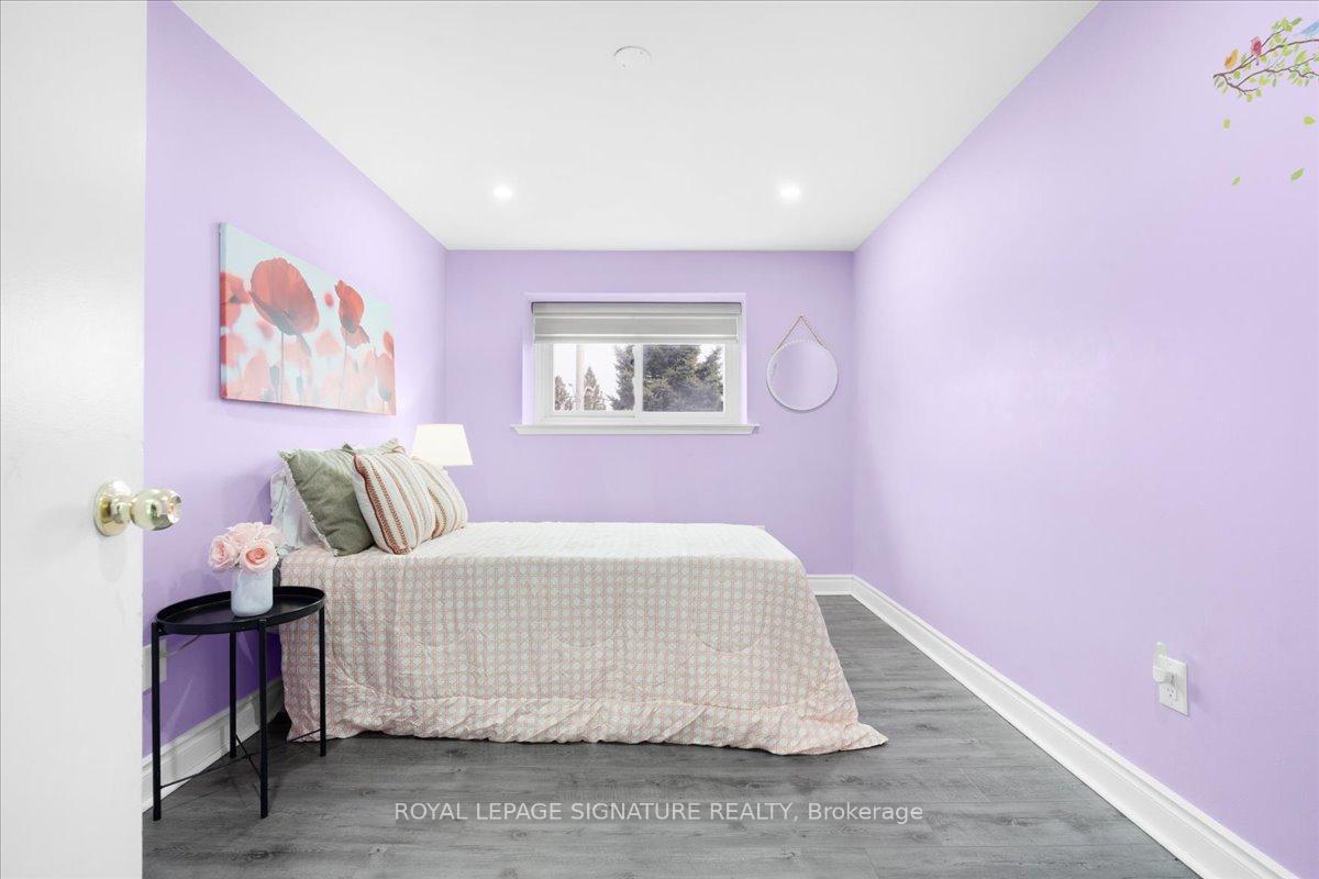 3 Bedrooms Condo at 2 Liszt,  Toronto For sale