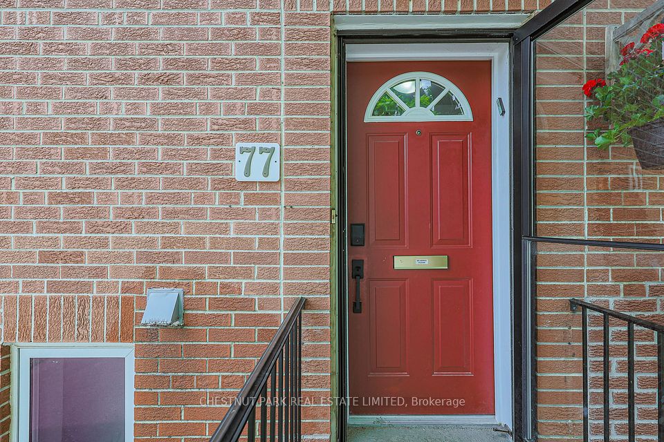 77 Crimson Millway Way, Toronto, ON M2L 1T8