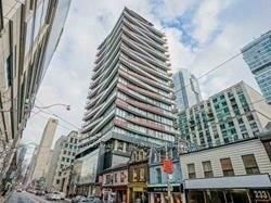 215 Queen