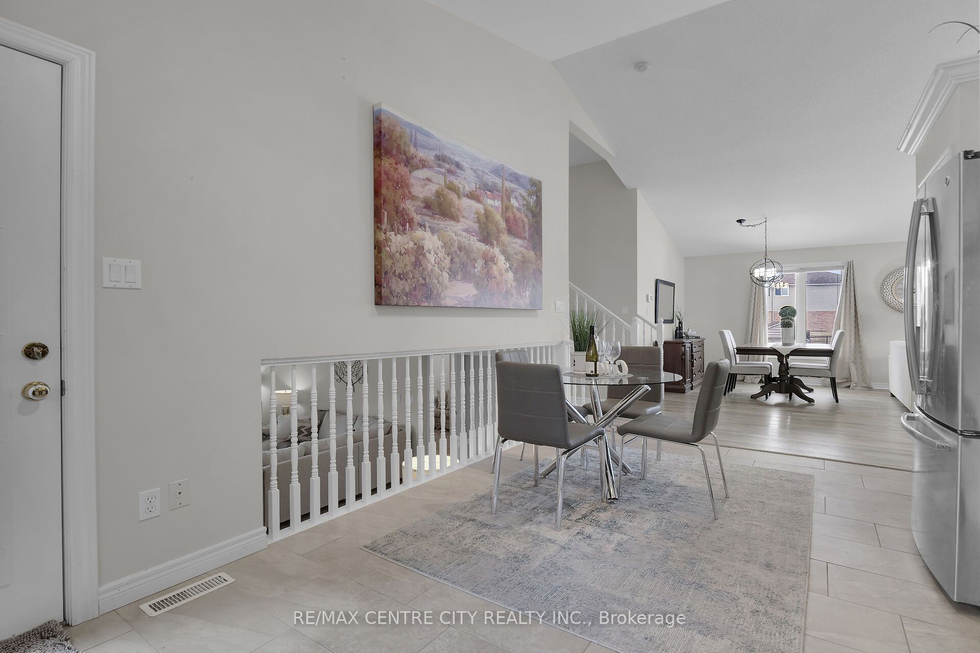 77 Woodvale Drive, Thames Centre, ON N0L 1G3