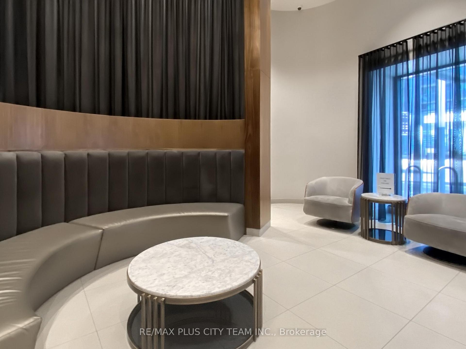 2 Bedrooms Condo at 99 John, Toronto For sale