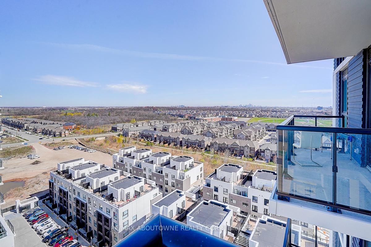 1 Bedroom Condo at 335 Wheat Boom,  Oakville For sale