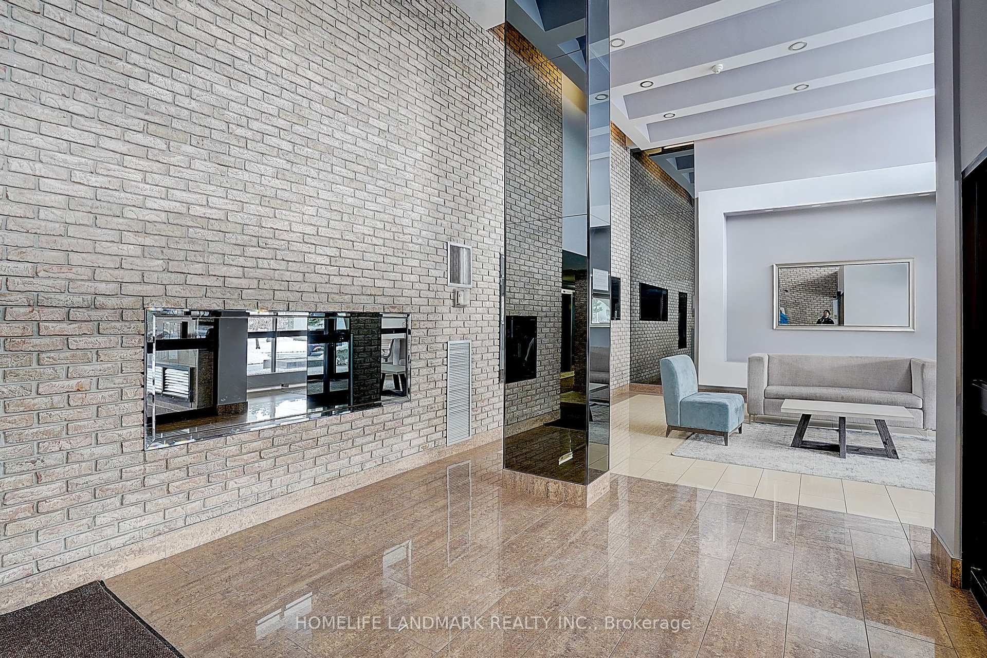 2 Bedrooms Condo at 350 Seneca Hill, Toronto For sale