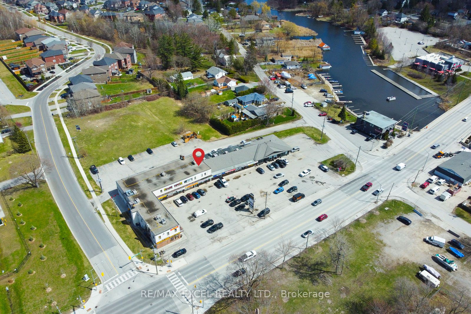 213 The Queensway Road S, #9