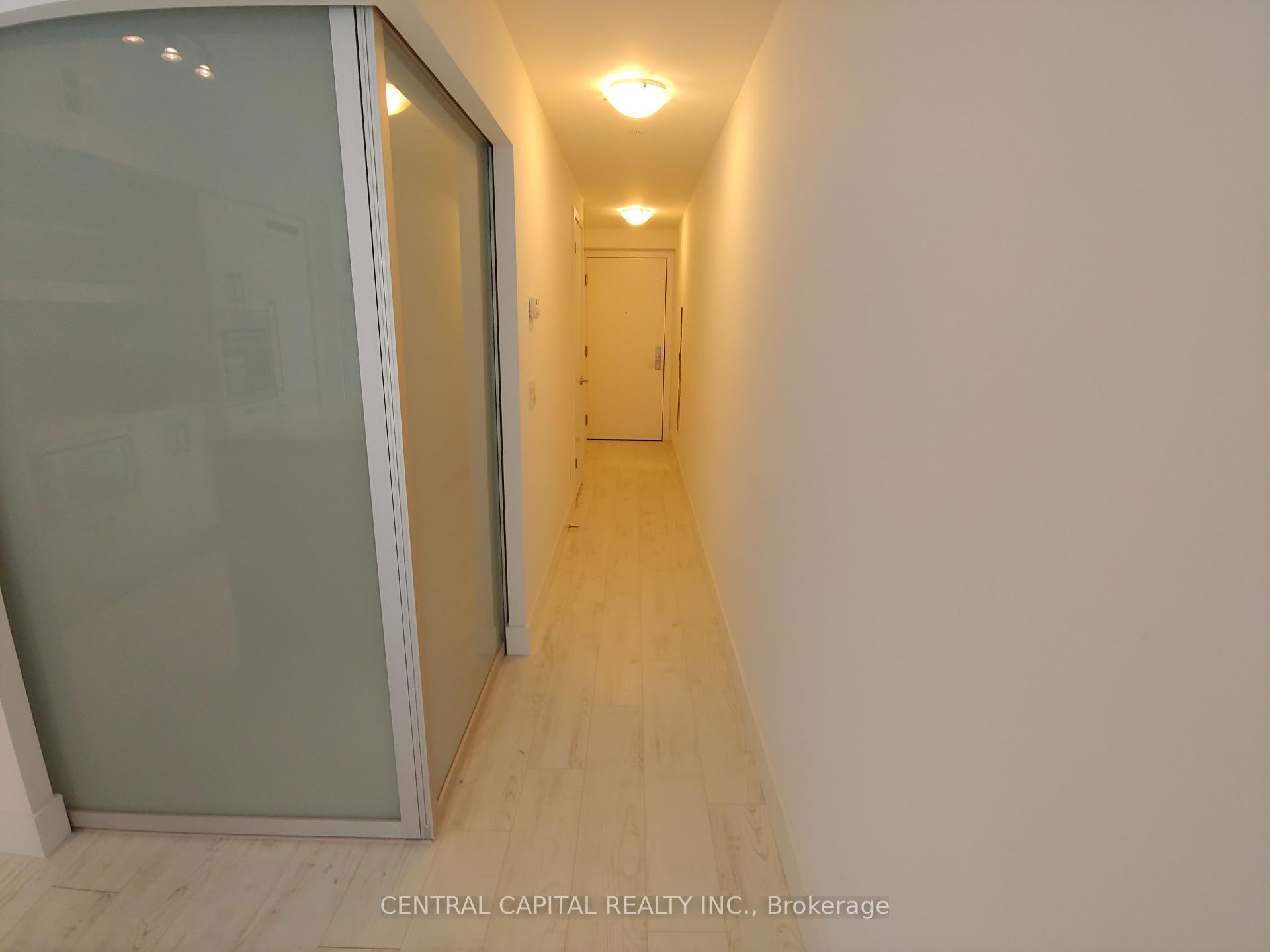 1 Bedroom Condo at 39 Sherbourne,  Toronto For sale