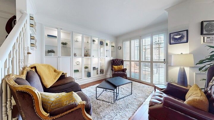 60 Homewood