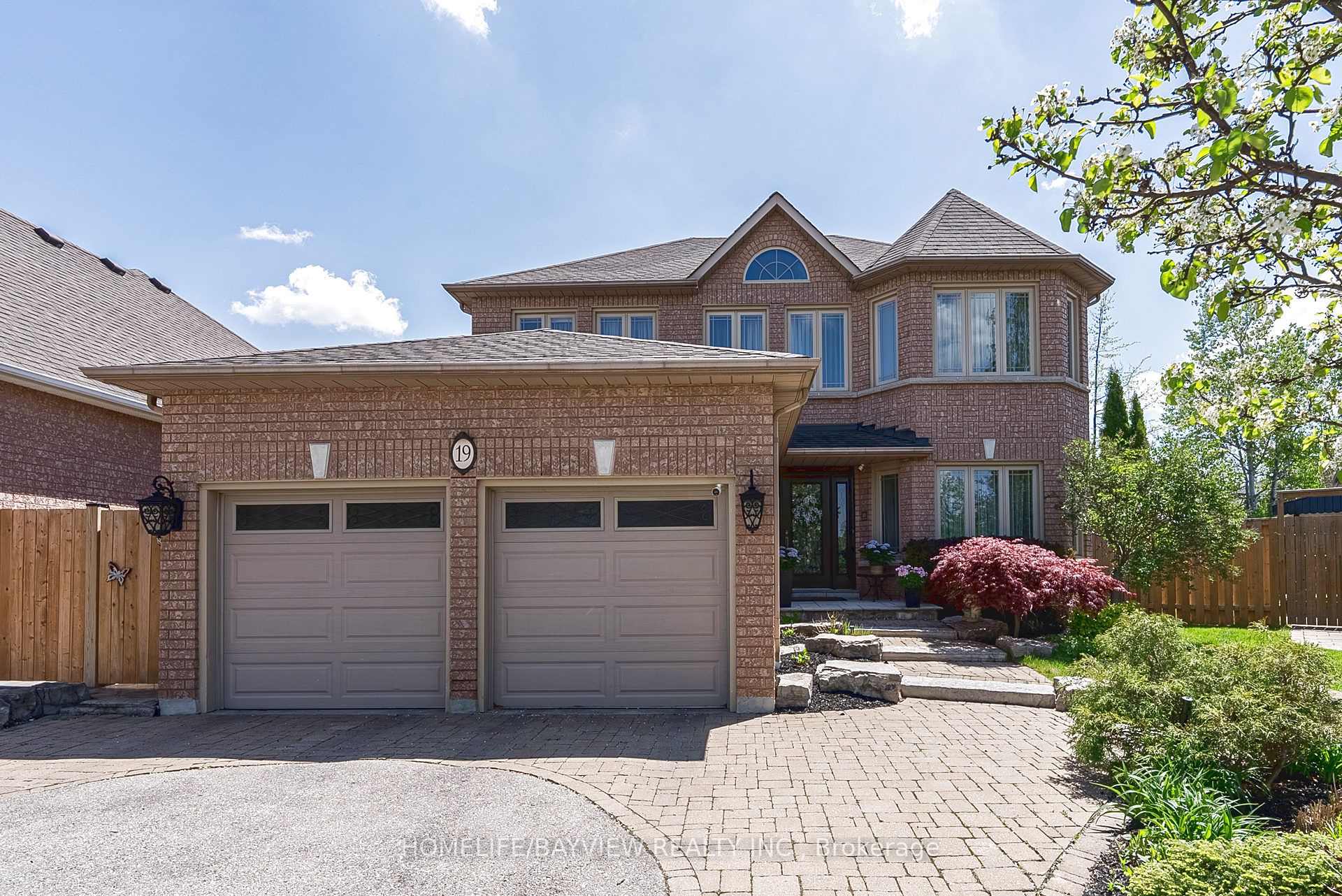 19 Oban Avenue, Vaughan, ON L6A 2E2