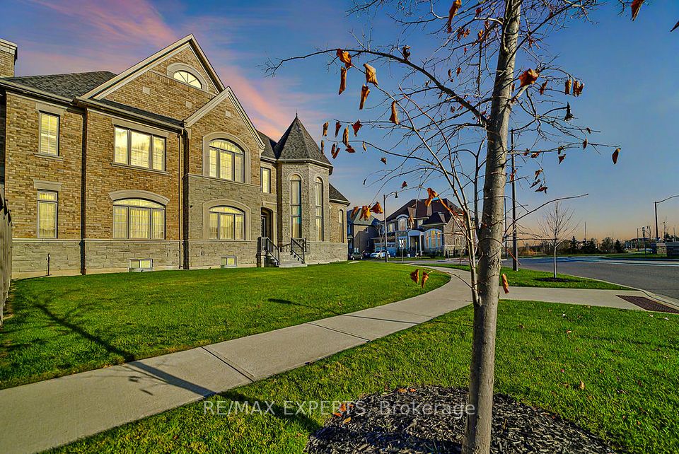 28 Pendergast Court