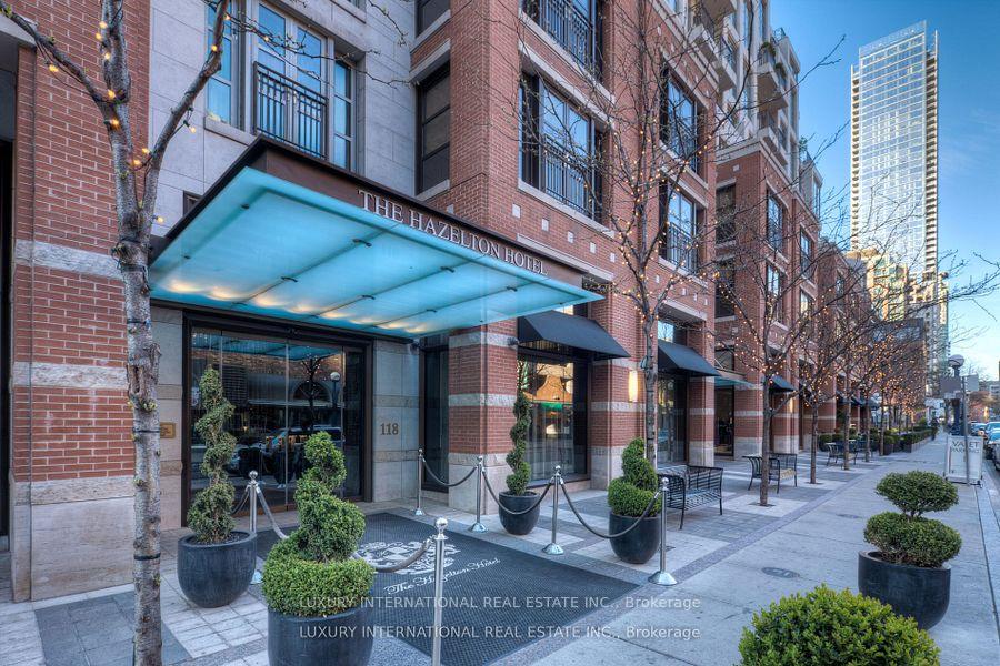 4 Bedrooms Condo at 118 Yorkville, Toronto For sale
