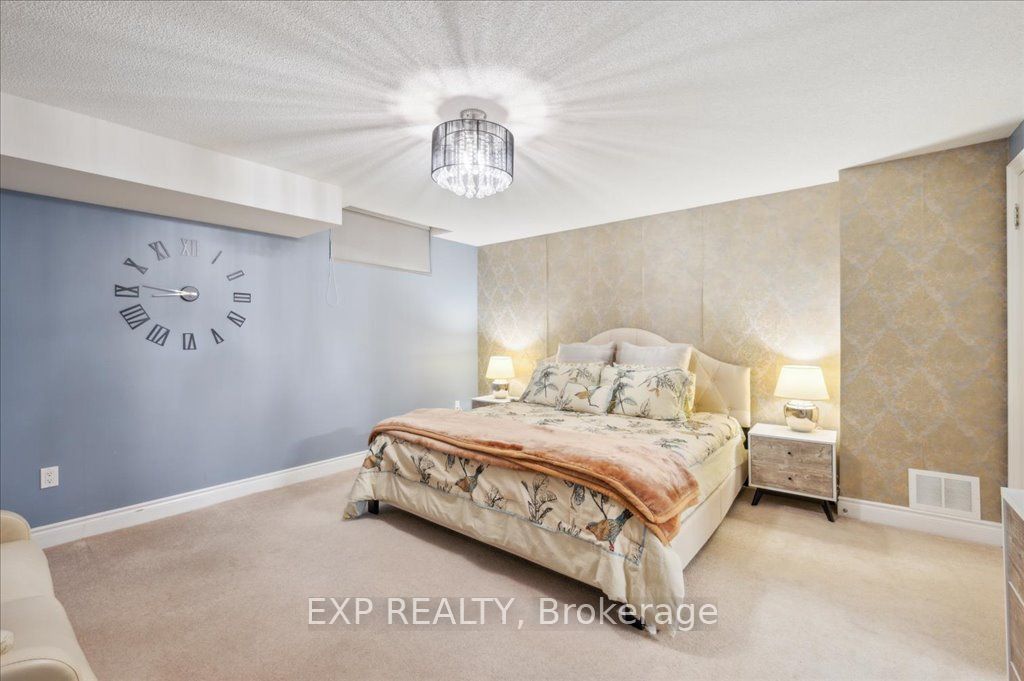 50 Agincourt Circle