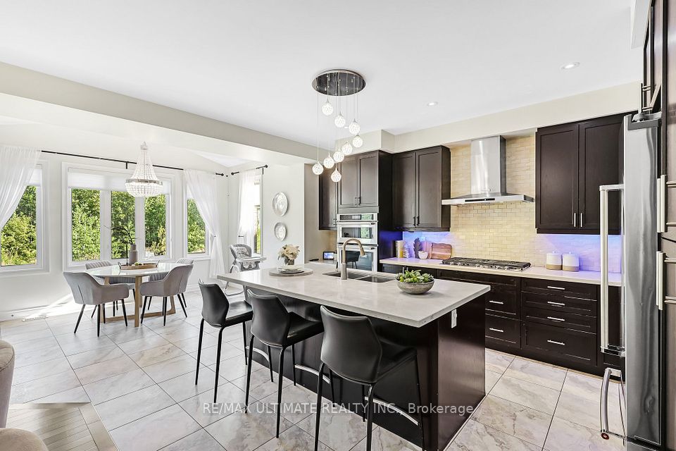 42 Donwoods Crescent