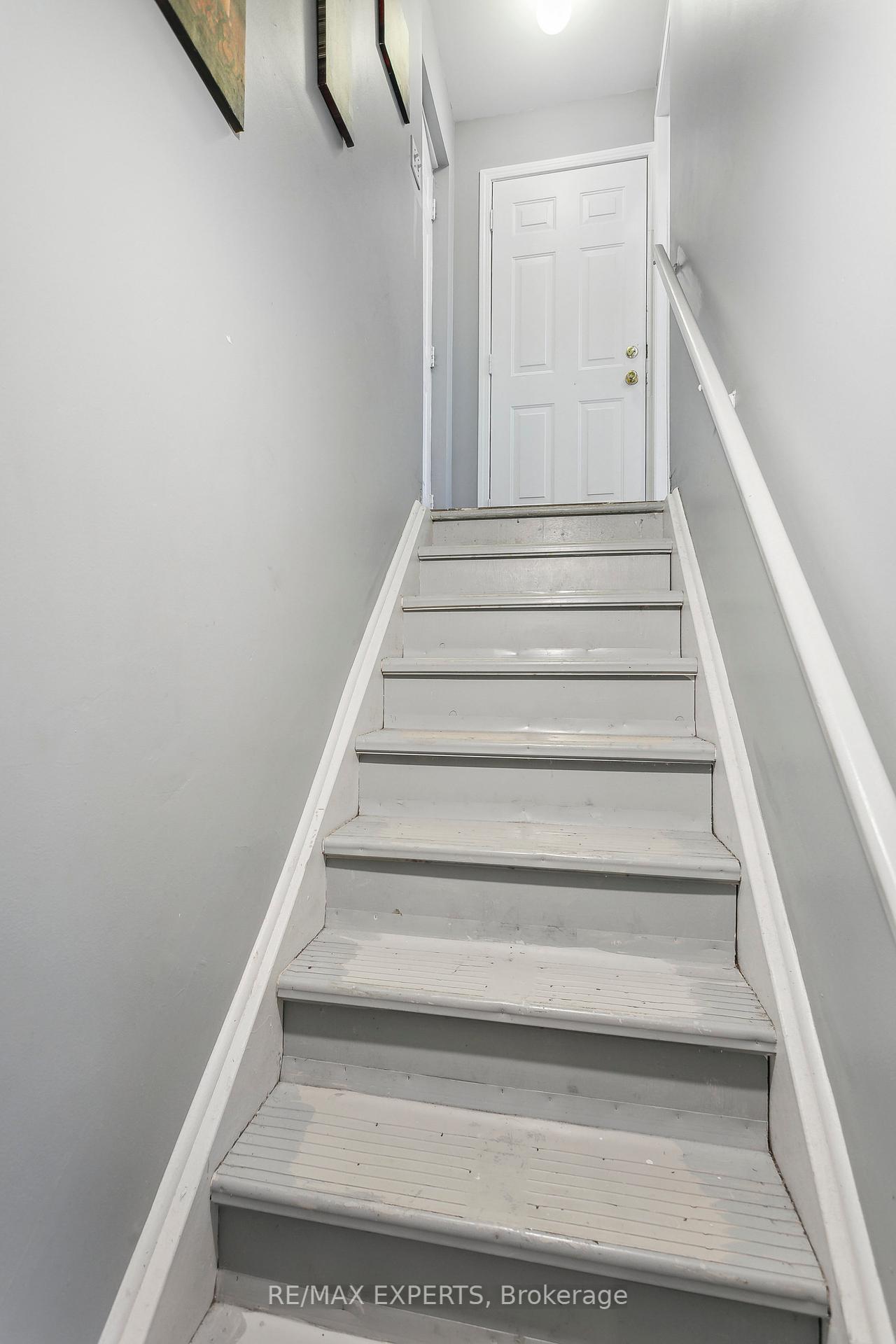 29 Narrow Valley Crescent