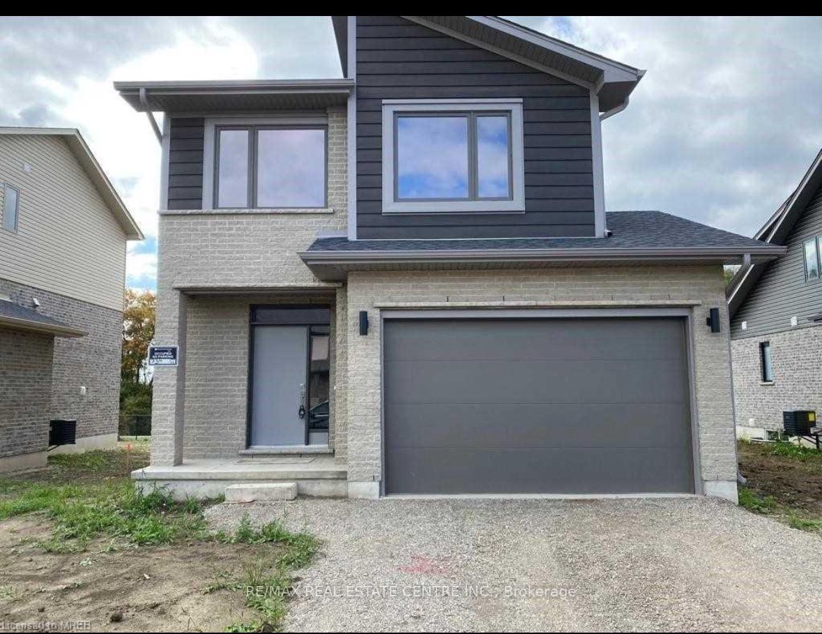 734 Chelton Road, London, ON N6M 0H8