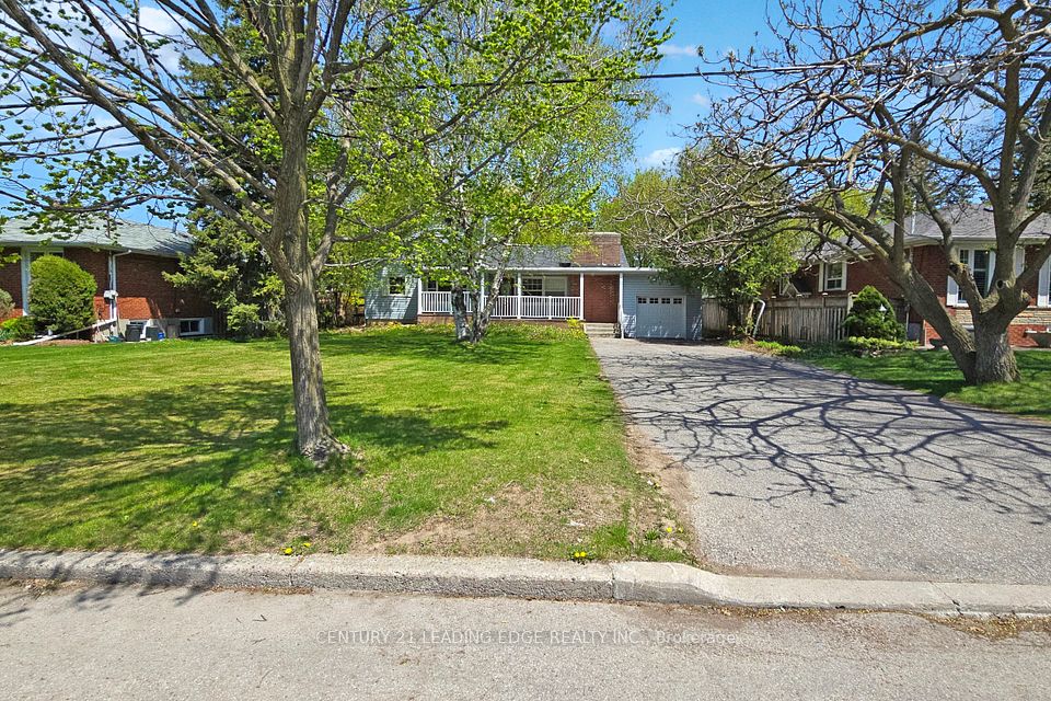21B Wexford Boulevard, Toronto, ON M1R 1K9