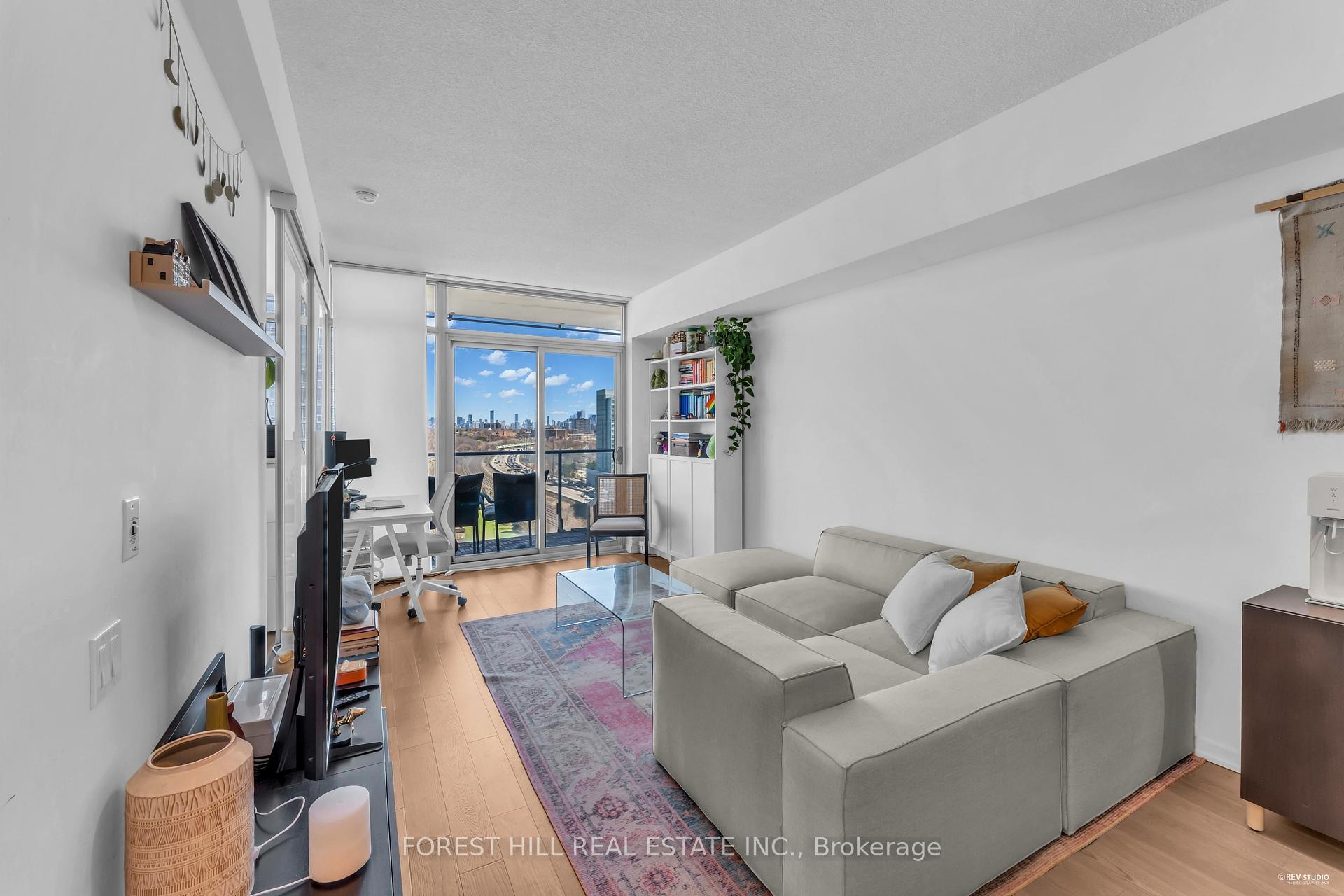 1 Bedroom Condo at 103 The Queensway, Toronto For sale