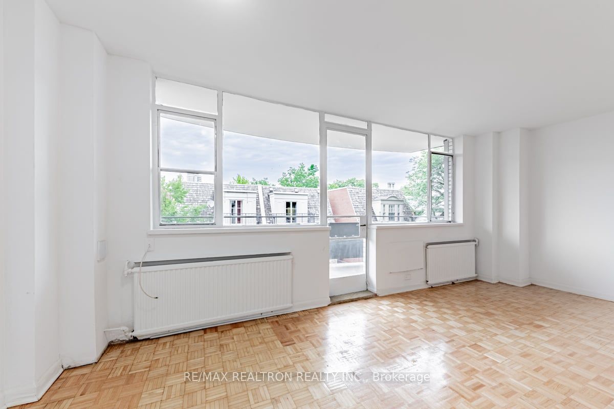25 Bedford Road, #205