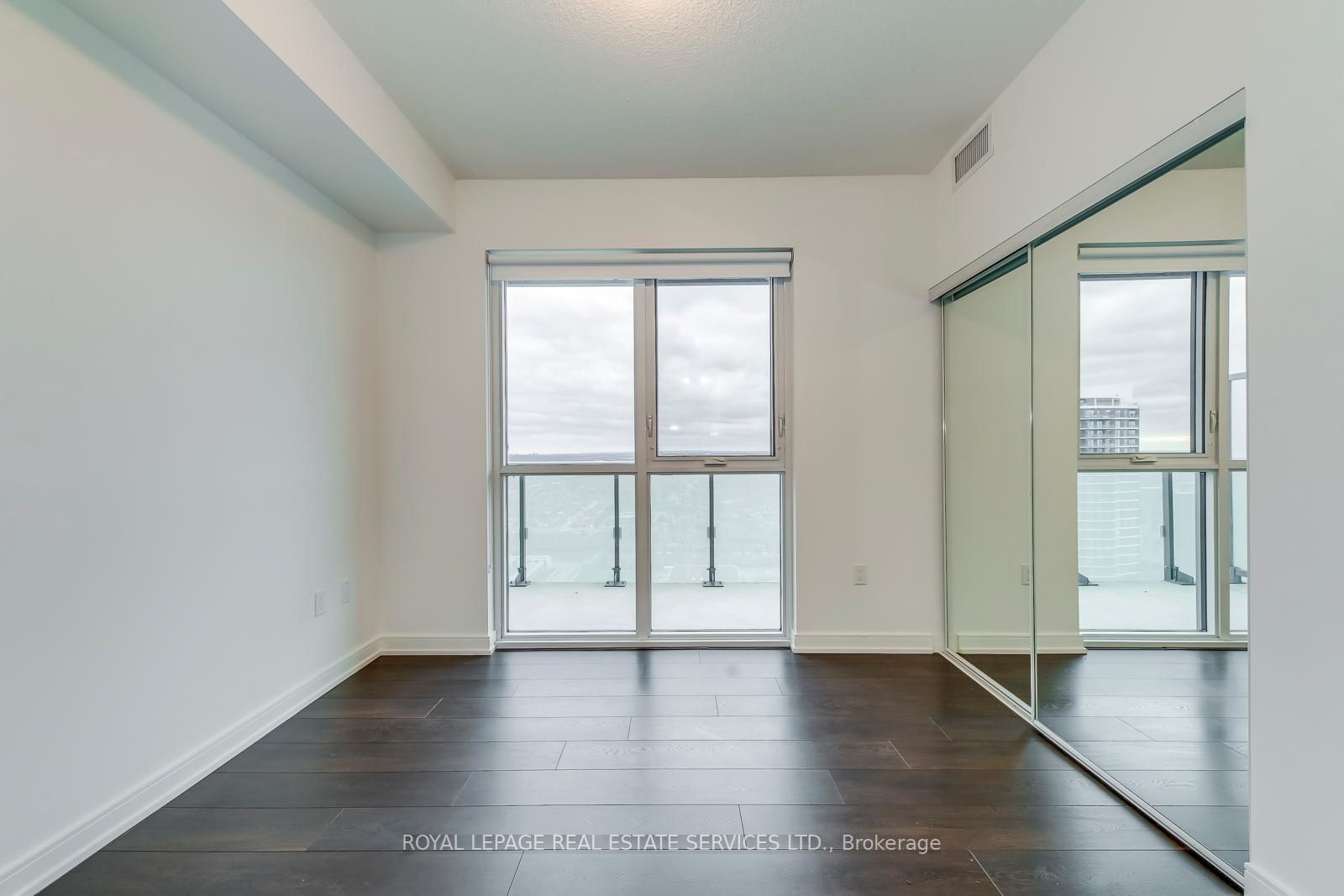 2 Bedrooms Condo at 8 Nahani Way,  Mississauga For sale