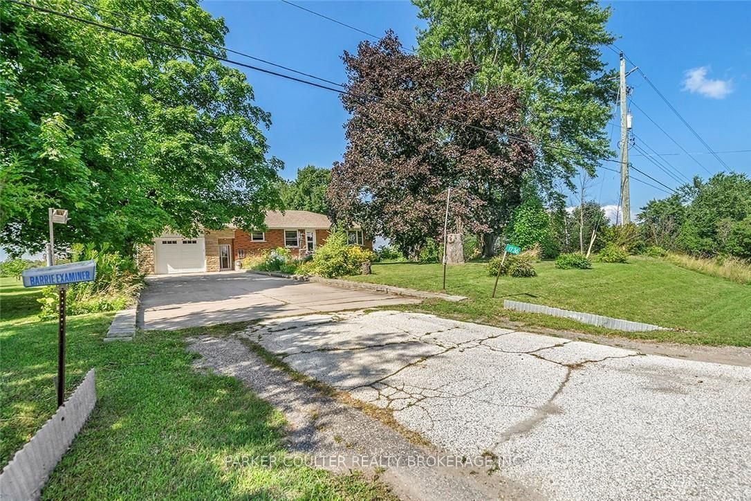1736 Killarney Beach Road