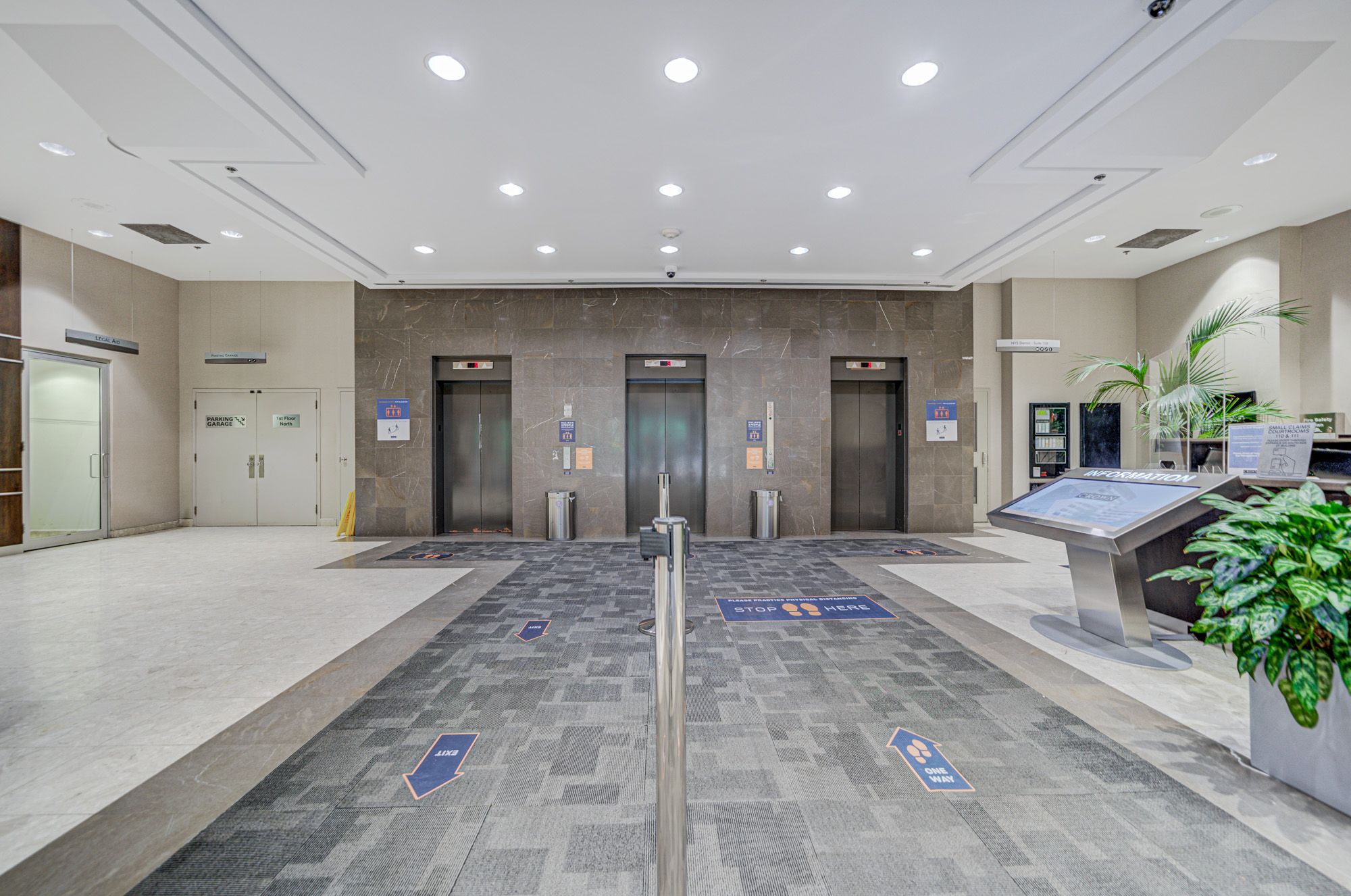 45 Sheppard Avenue E 920