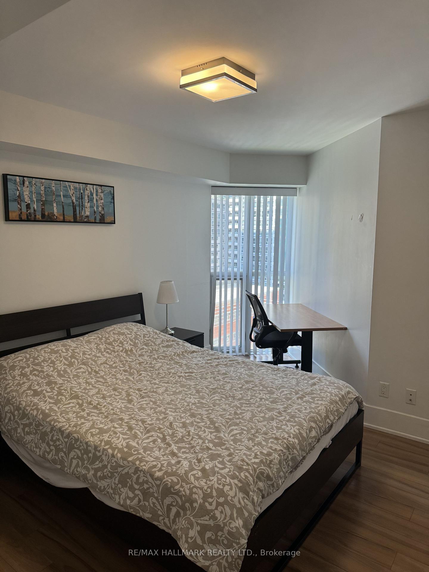 1 Bedroom Condo at 300 FRONT, Toronto For sale
