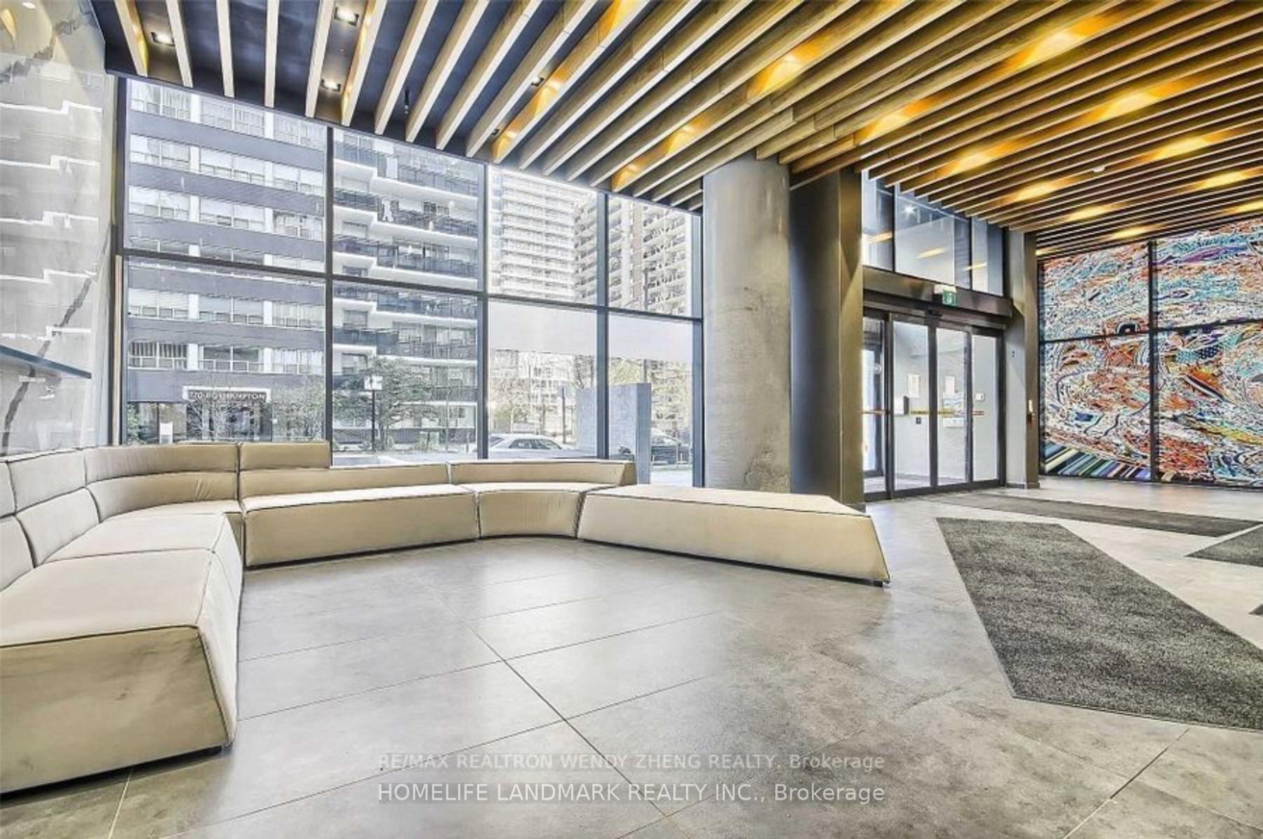 2 Bedrooms Condo at 161 Roehampton, Toronto For sale
