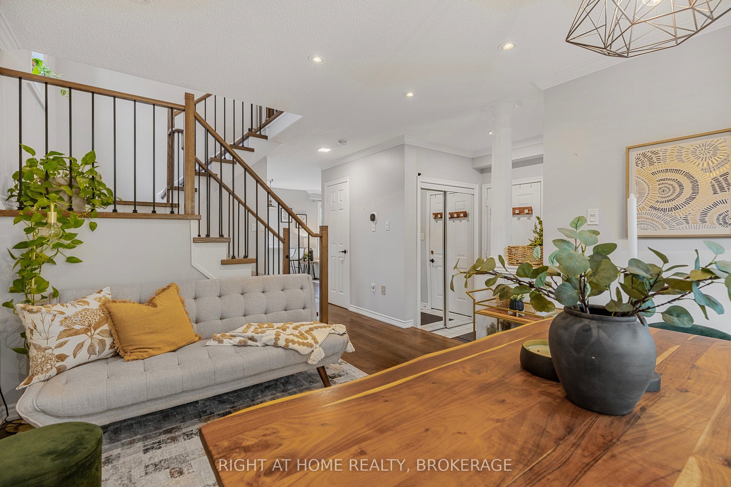 20 Brambirch Crescent
