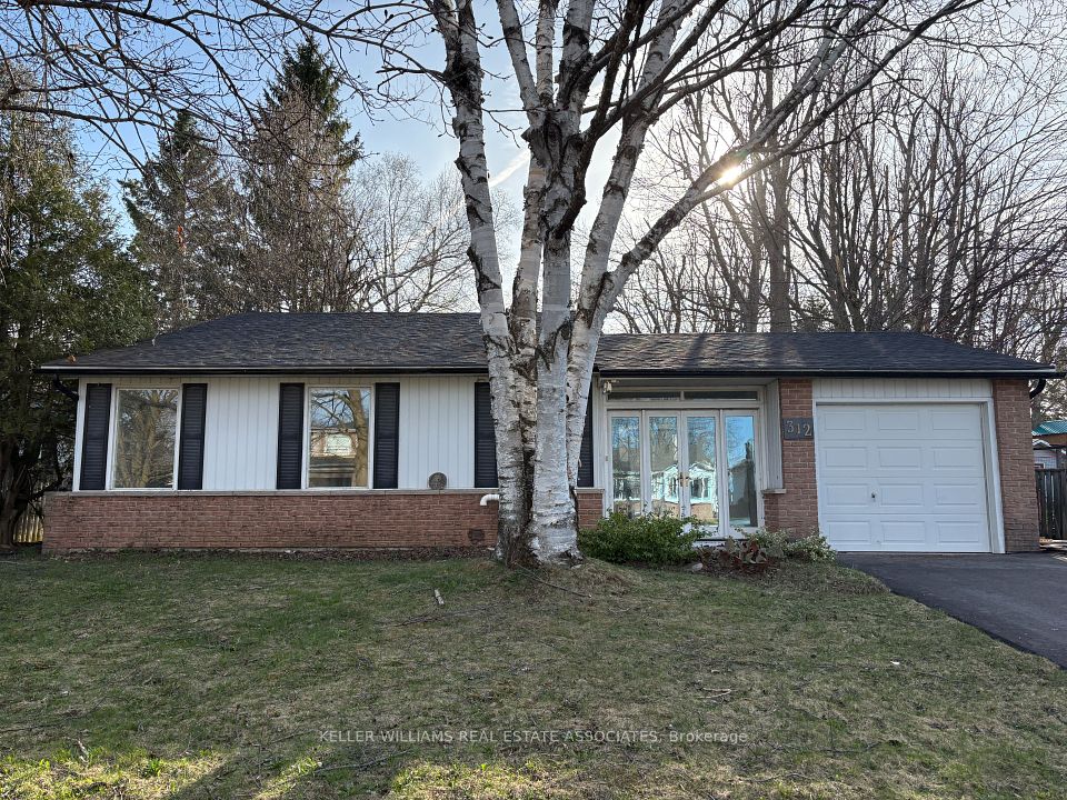 312 Pineview