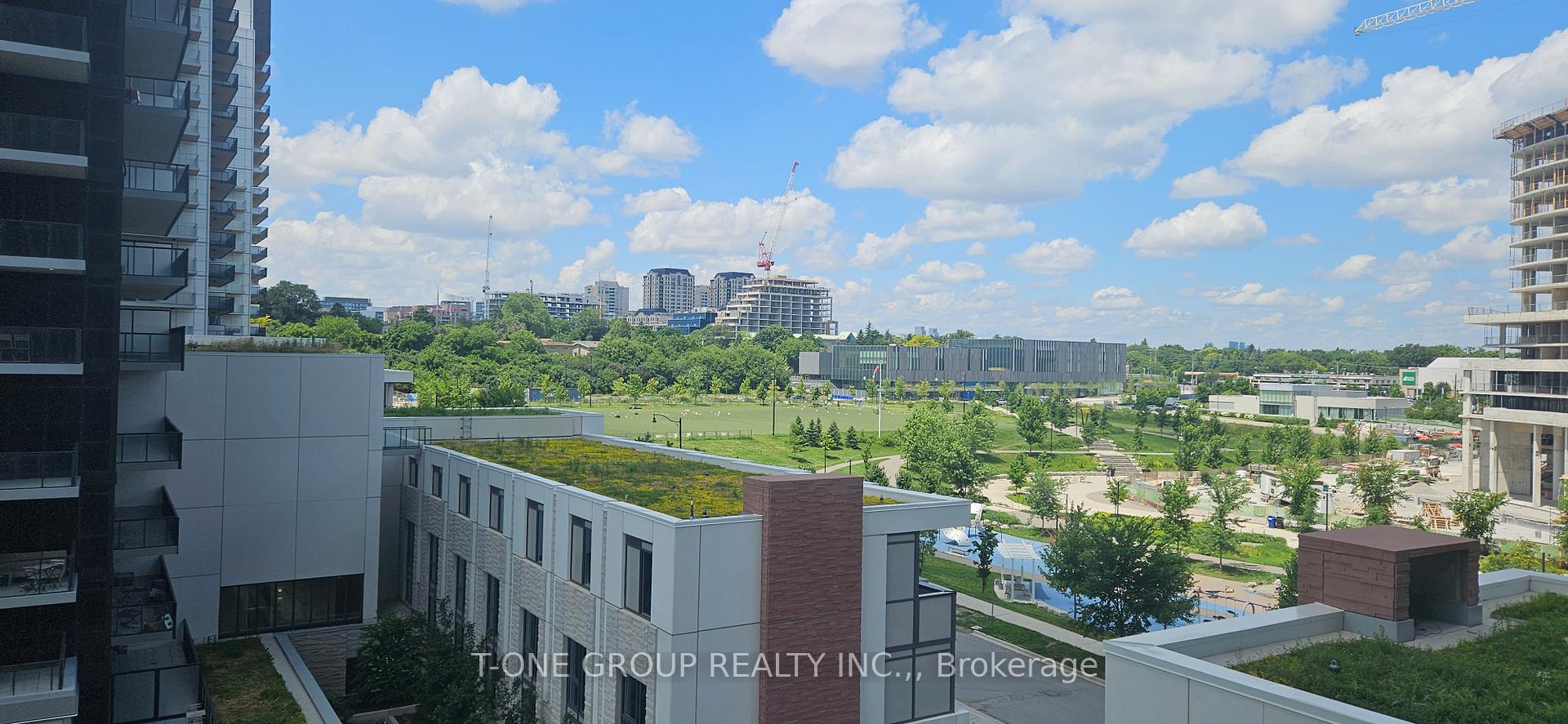 2 Bedrooms Condo at 95 Mcmahon, Toronto For sale