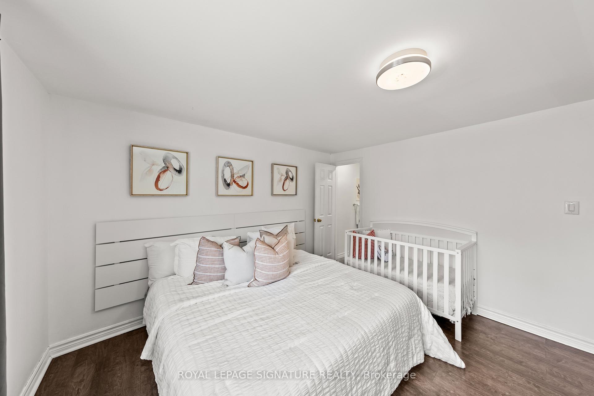 4 Bedrooms Condo at 109 Jenny Wrenway, Toronto For sale