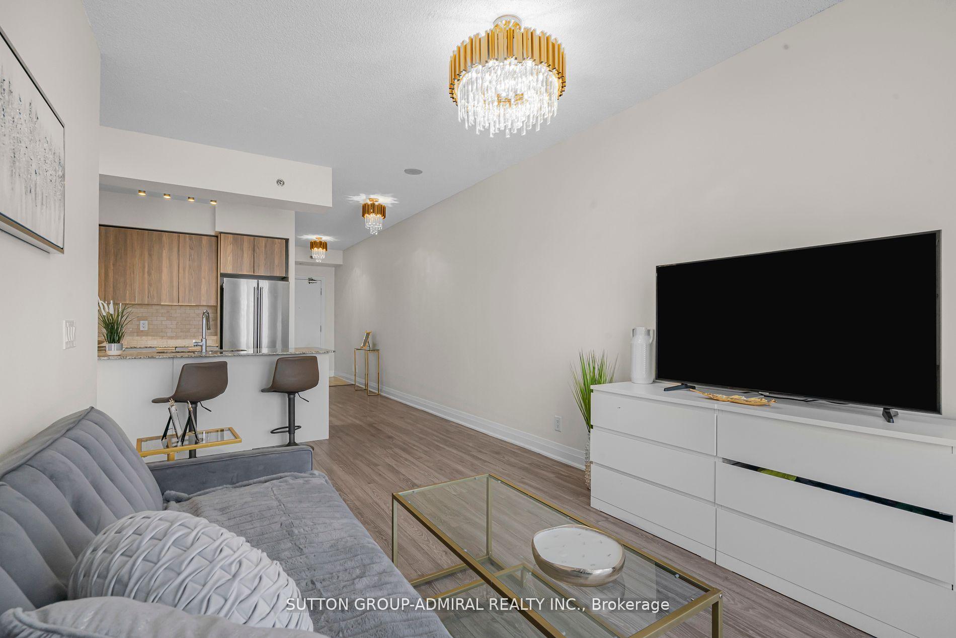 1 Bedroom Condo at 520 Steeles, Vaughan For sale