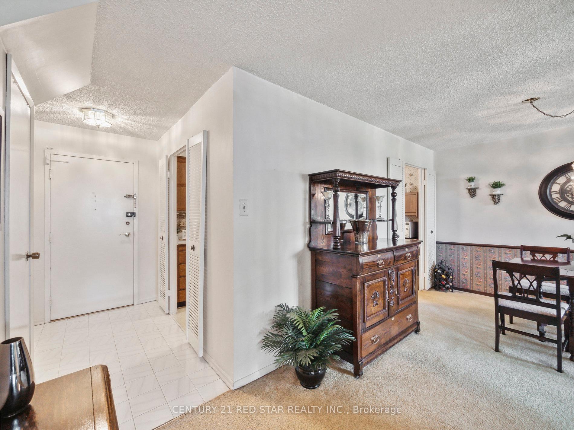 2 Bedrooms Condo at 4001 Don Mills, Toronto For sale