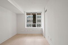 140 Simcoe Street 1412