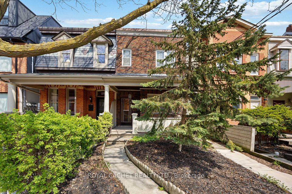 157 Lisgar