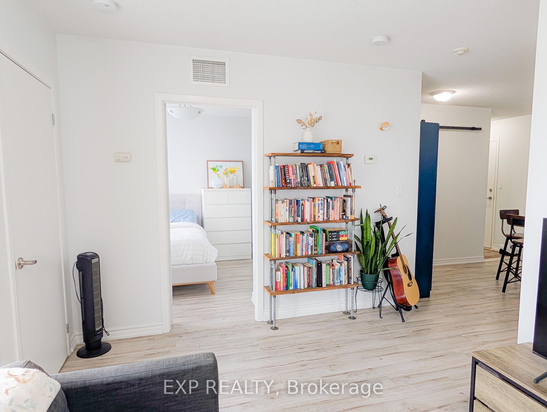 2 Bedrooms Condo at 2464 Weston, Toronto For sale