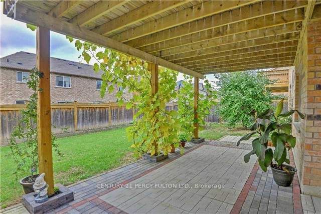 359 Woodspring Avenue