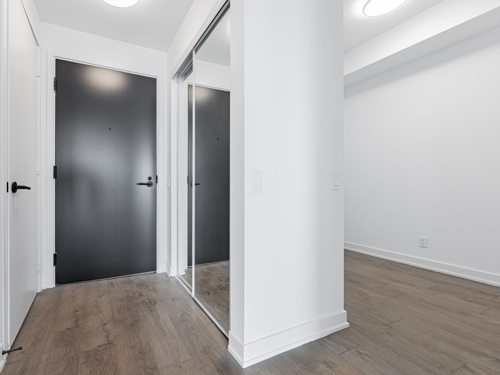 108 Peter Street 4807