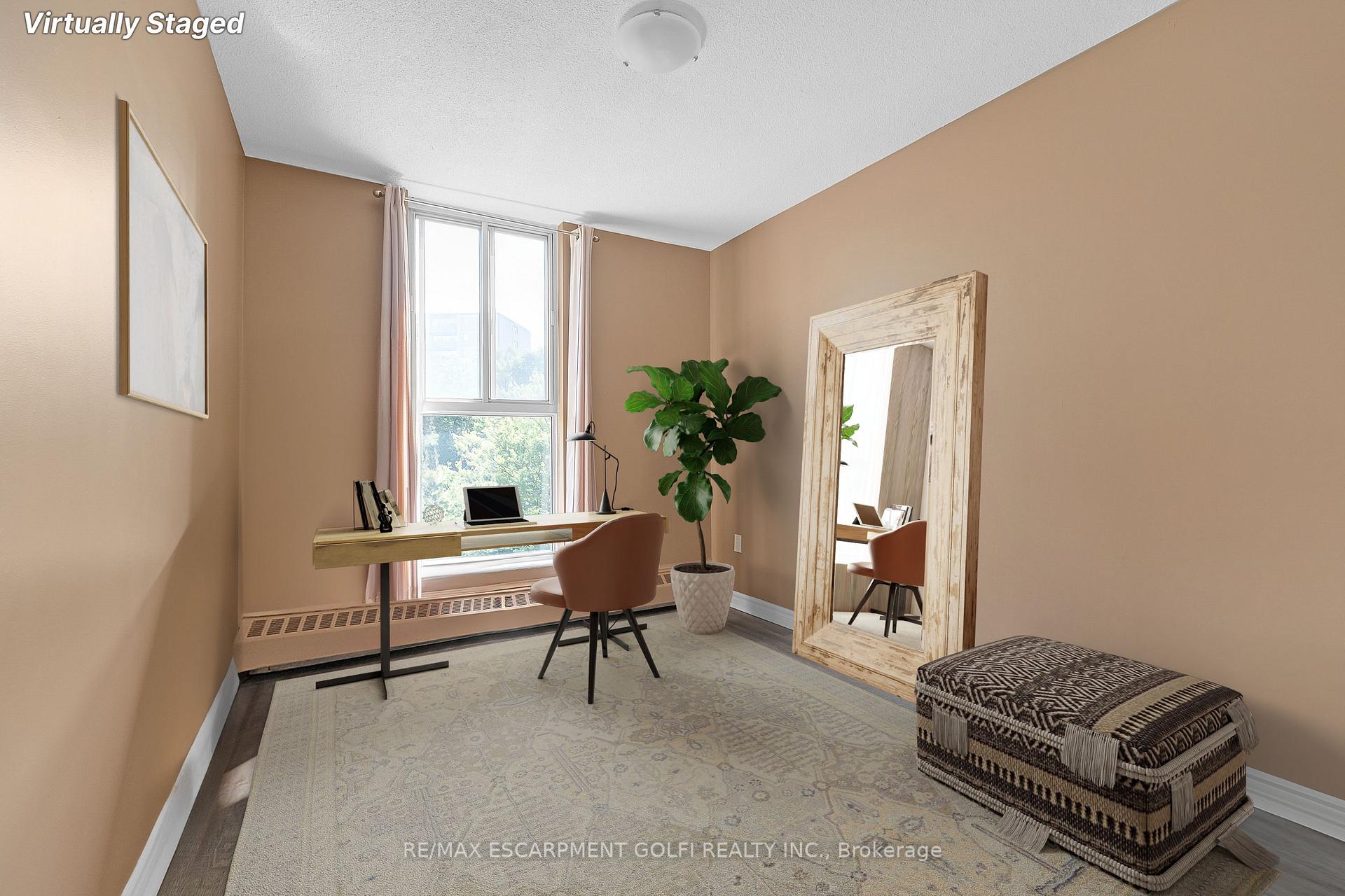 3 Bedrooms Condo at 1966 Main, Hamilton For sale