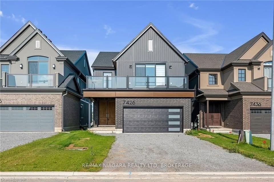 7426 Parkside