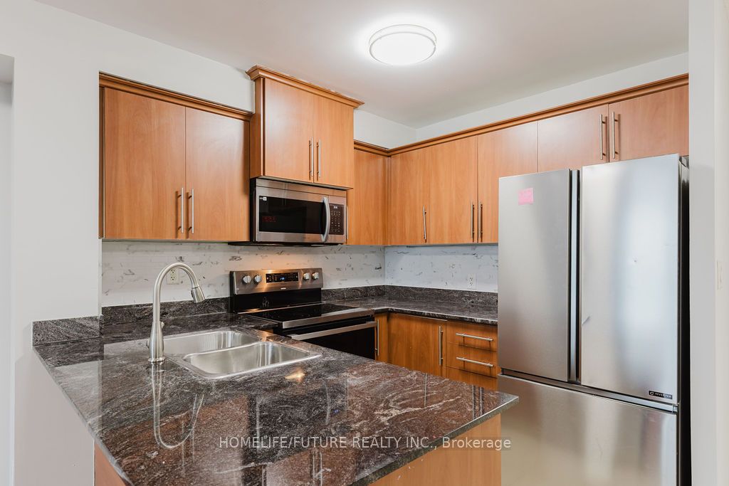 6 Rosebank Drive, #16G