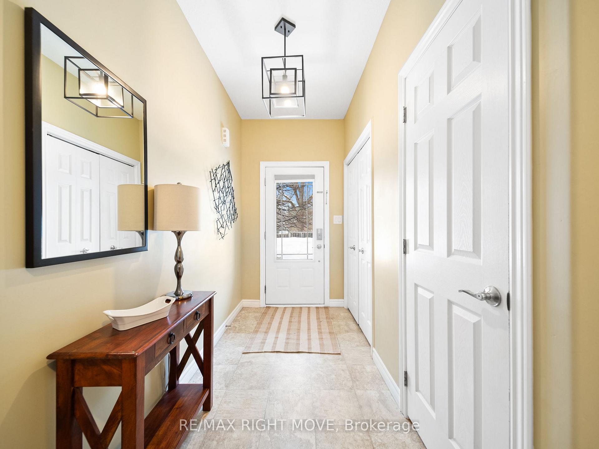 30 Taylor Drive, Orillia, ON L3V 0C7