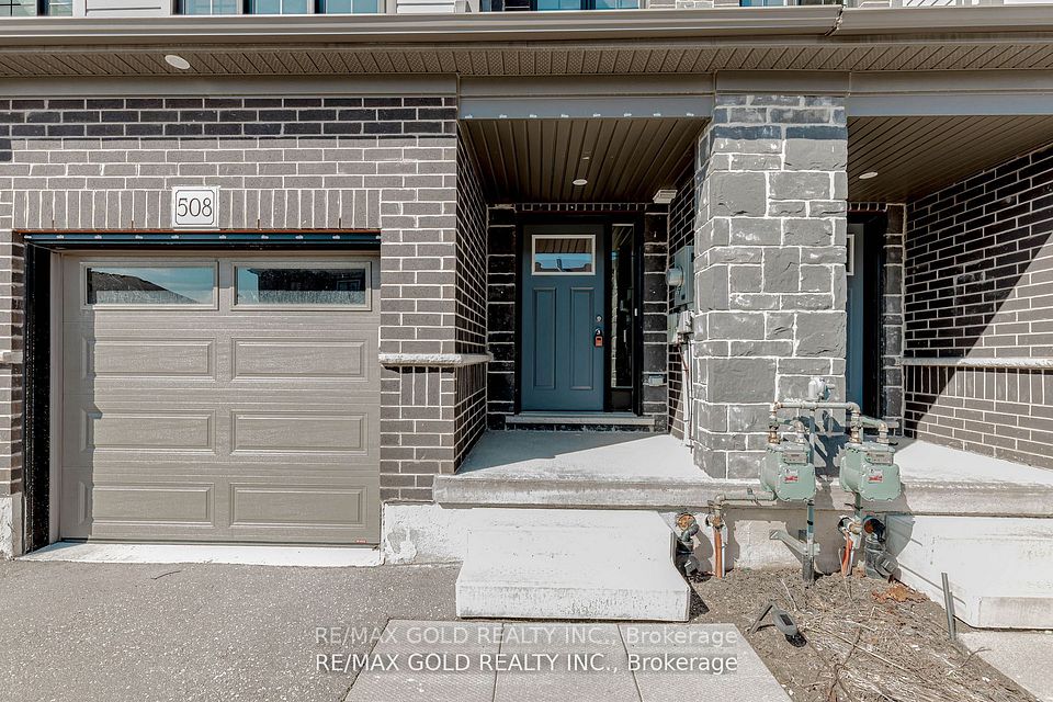 508 Woodlea Court, Kitchener, ON N2R 0P8