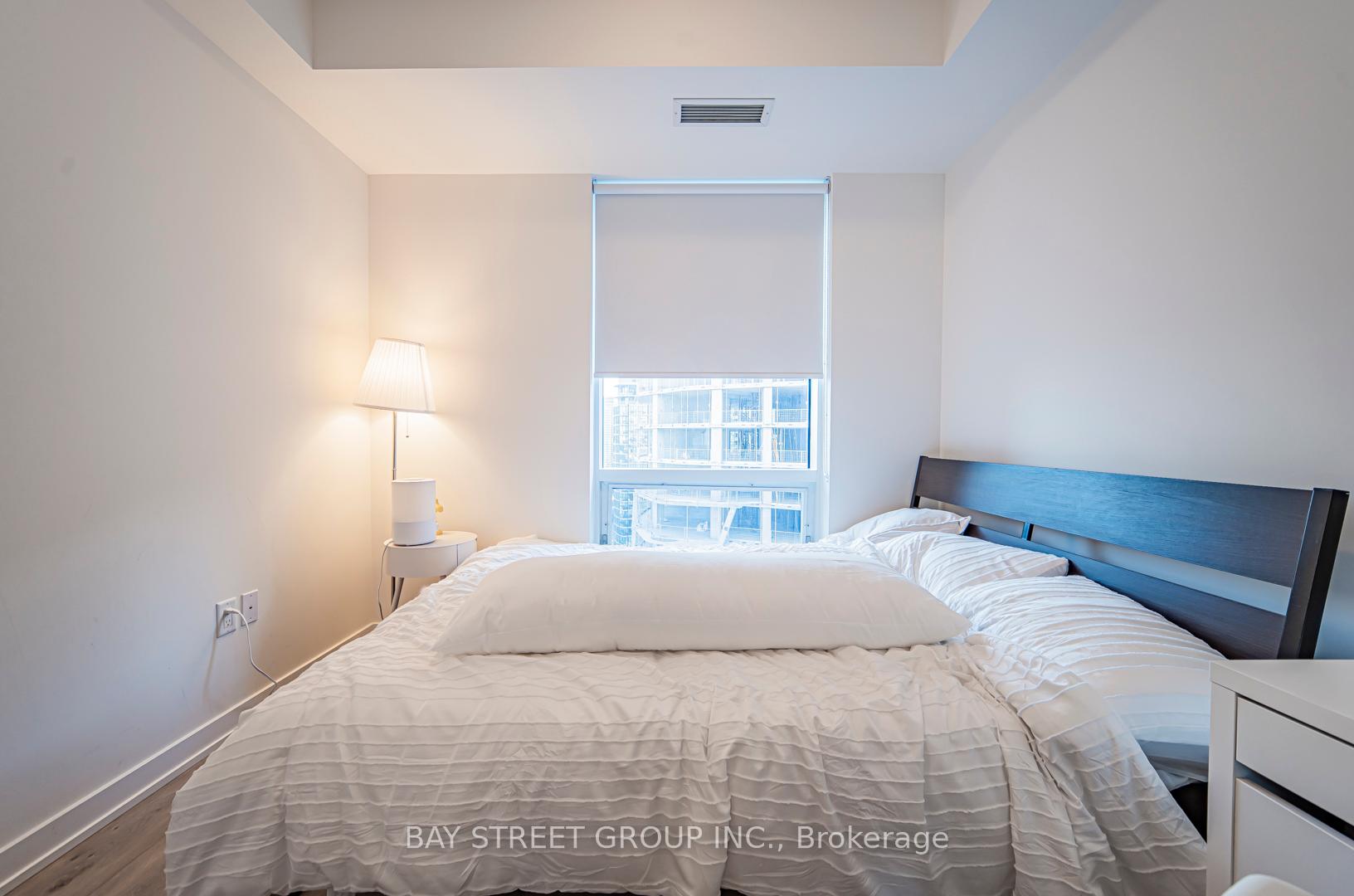 1 Bedroom Condo at 28 Freeland, Toronto For sale